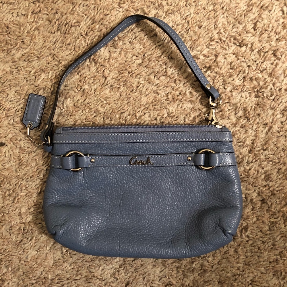 Coach Wristlet -periwinkle